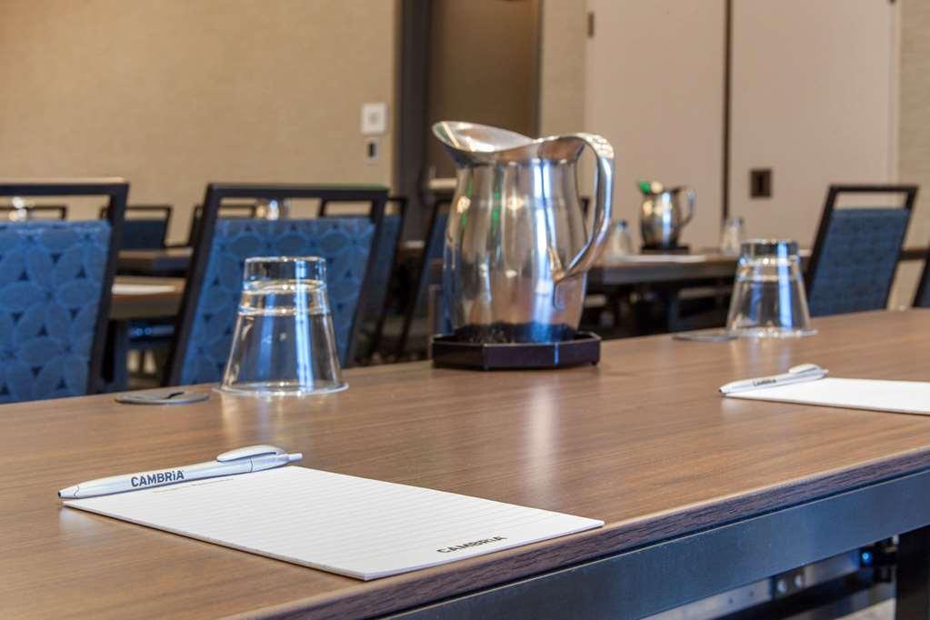Cambria Hotel Phoenix Chandler - Fashion Center Зручності фото